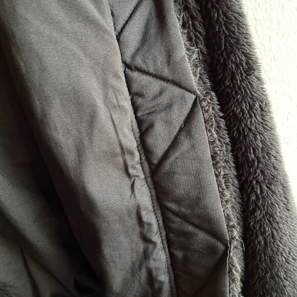 4SIENNA Black Faux Fur Bomber Jacket Size - Picture 7 of 11